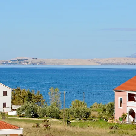 Appartement In With Barbecue