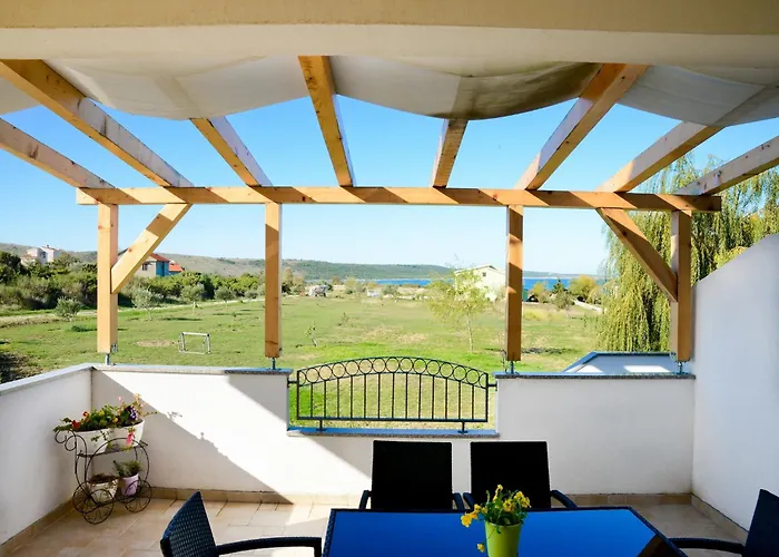 In With Barbecue * Ljubač